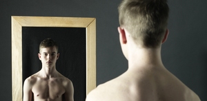 Hvem er du? - online