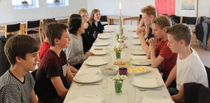 Påskemåltid med konfirmander