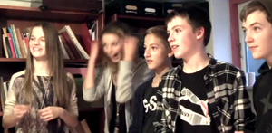 Gæt og grimasser med "Gud er som..."